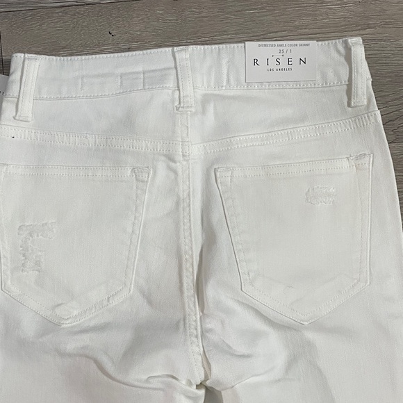 Risen Women's White Boyfriend Jeans - Picture 3 of 4